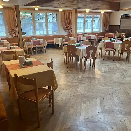 Thueringer Hof 2* Ziegenrück
