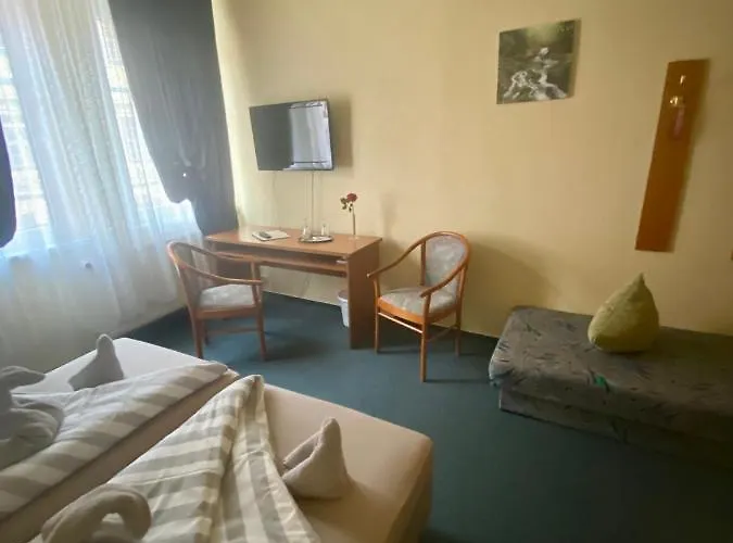 Otel Thueringer Hof Ziegenrück