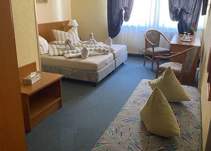 Thueringer Hof Otel 2*